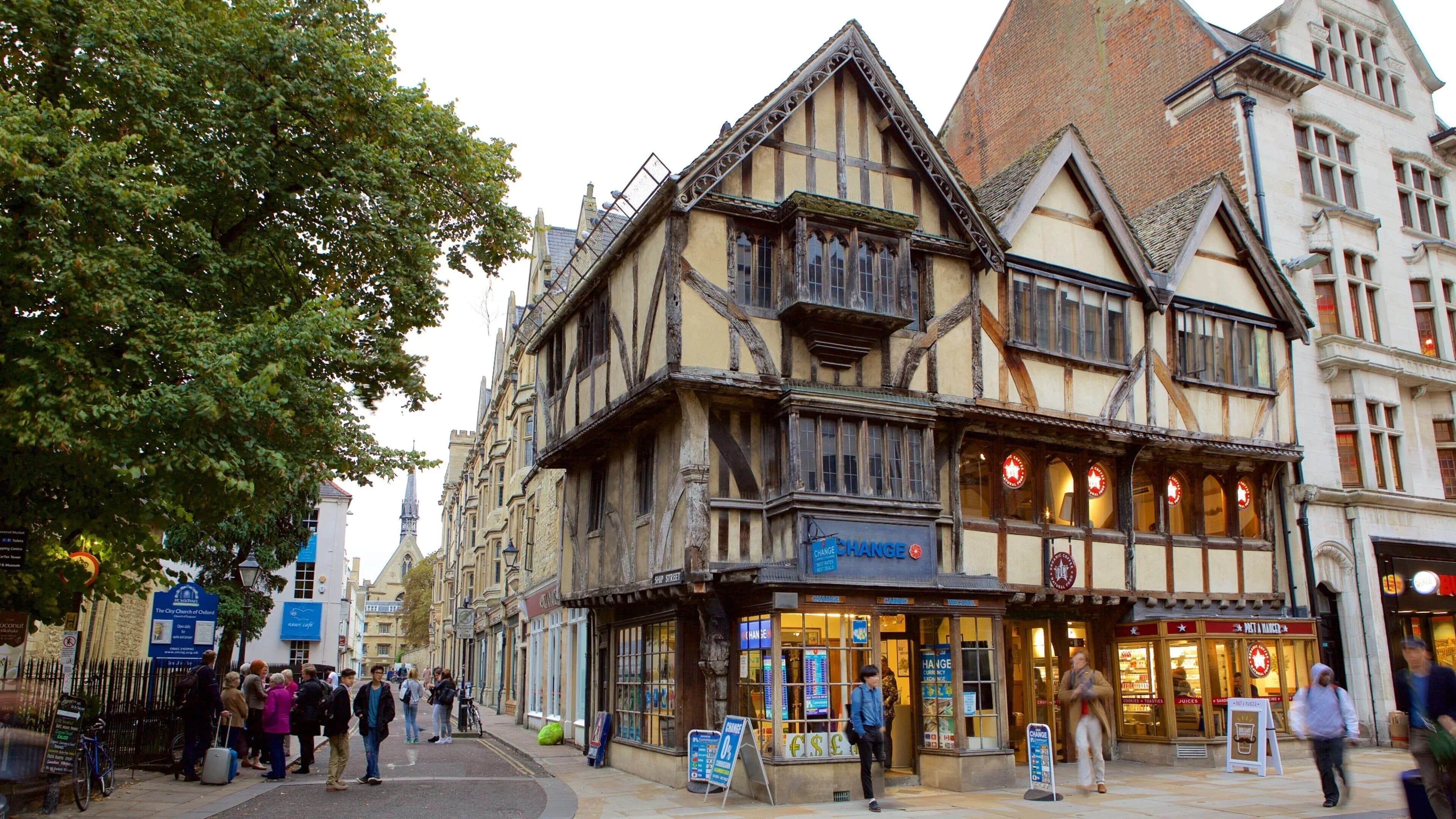 oxford city life image